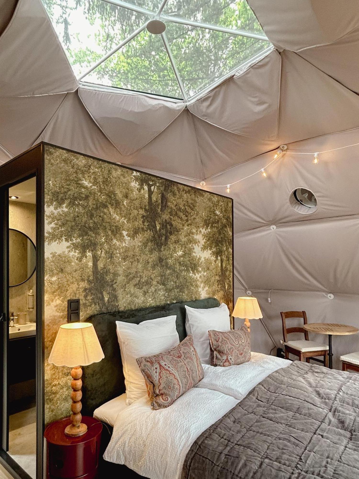 High Moor Glamping * Jalhay