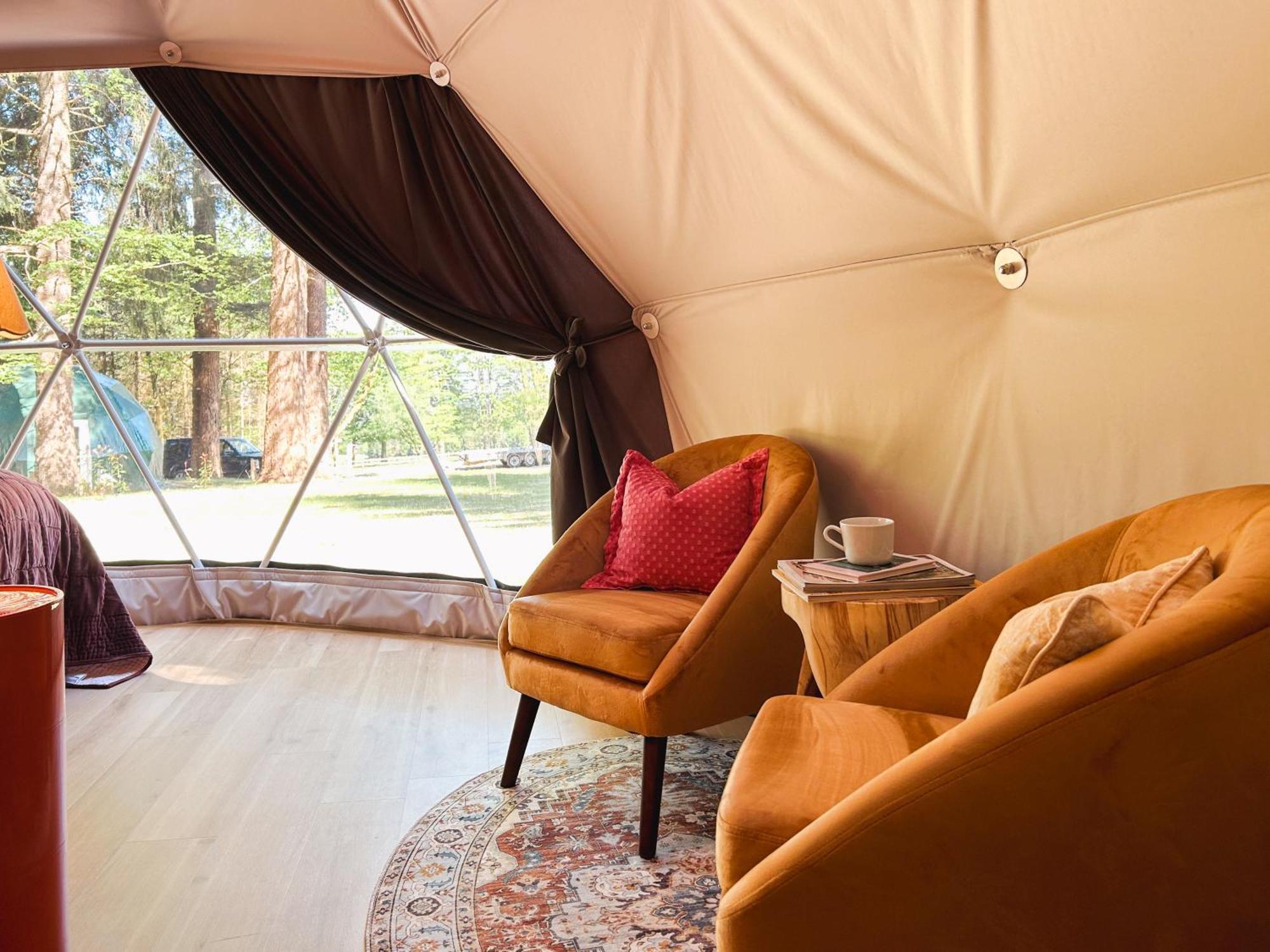 High Moor Glamping * Jalhay
